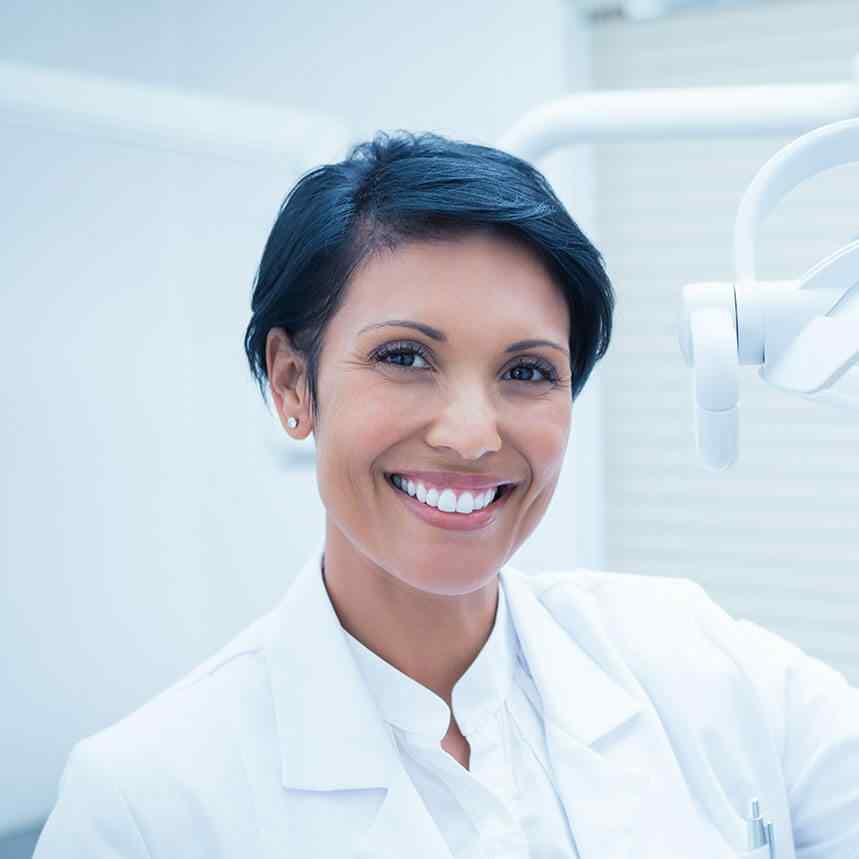 https://hidegal.com/wp-content/uploads/2020/02/doctor-01.jpg